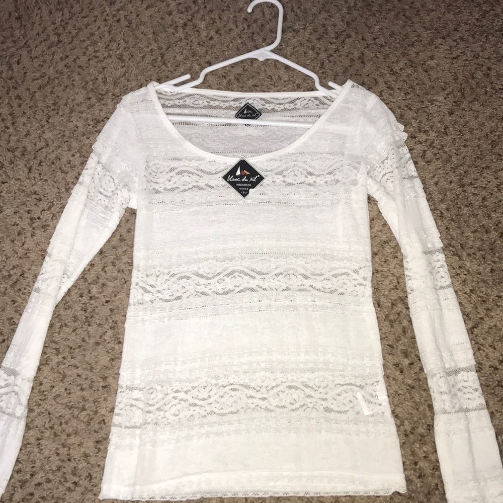 White lace long sleeve blouse - NEW